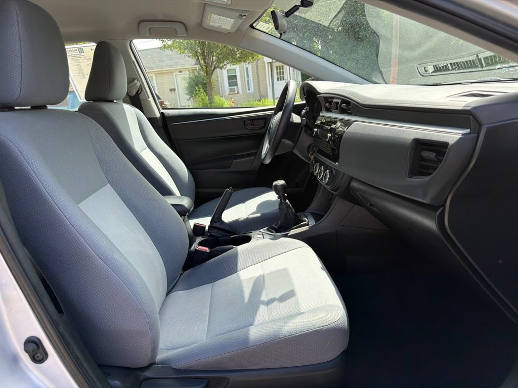 Used 2014 Toyota Corolla L FWD image 22