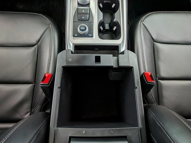 Used 2023 Ford Explorer XLT w/ Equipment Group 202A image 38