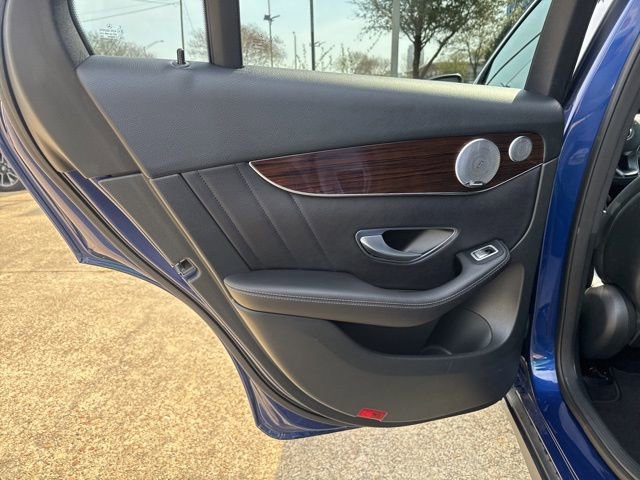 Used 2018 Mercedes-Benz GLC 300 4MATIC image 18