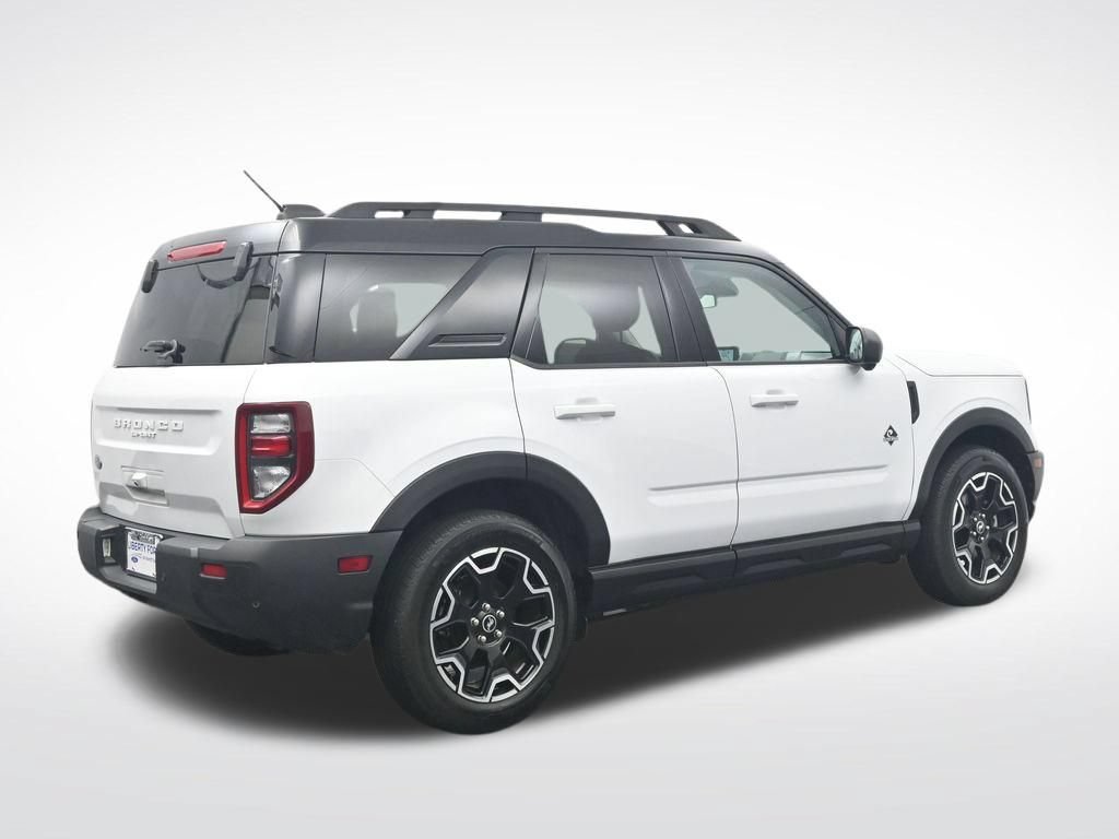 Certified 2025 Ford Bronco Sport Outer Banks w/ Outer Banks Tech Package+ AWD/4WD image 6