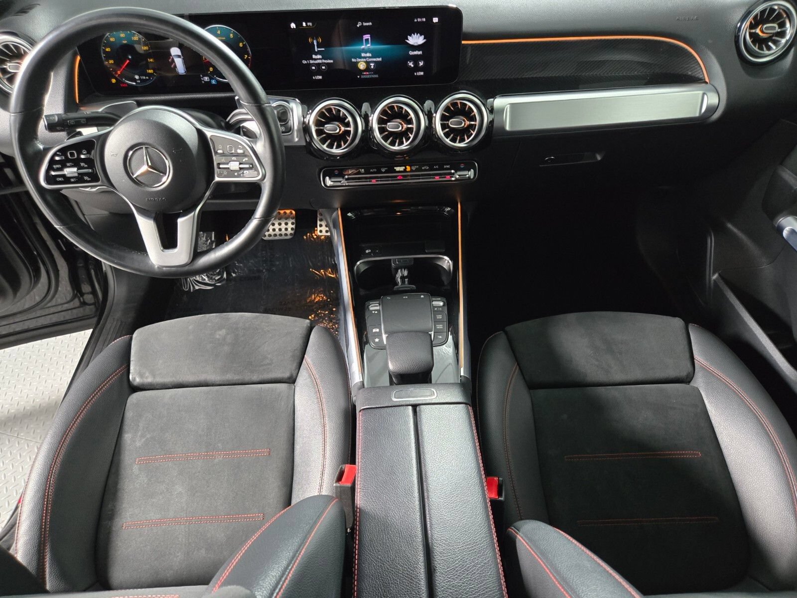 Used 2023 Mercedes-Benz GLB 250 image 13