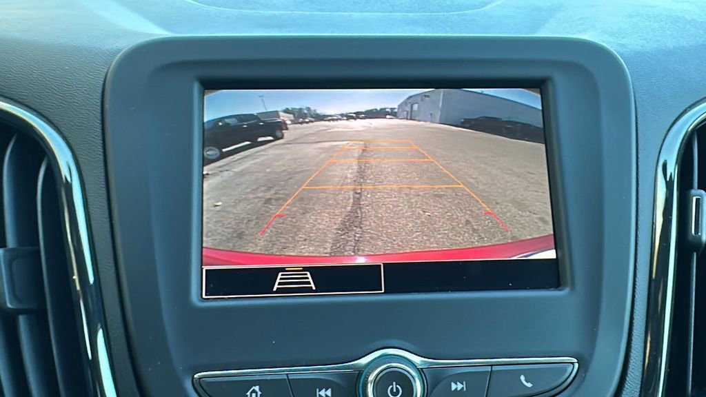 Used 2023 Chevrolet Equinox RS image 25