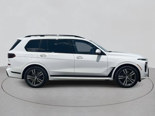 Used 2024 BMW X7 xDrive40i w/ M Sport Package AWD/4WD image 36