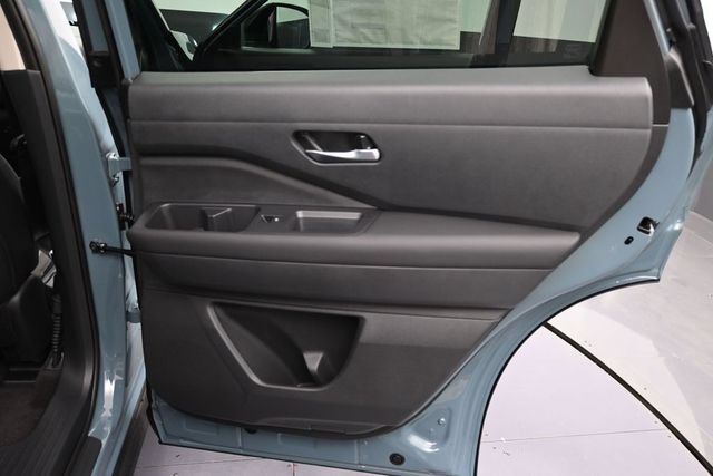 New 2026 Nissan Pathfinder SL w/ Cargo Package FWD image 30