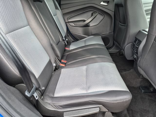 Used 2019 Ford Escape SE FWD image 17