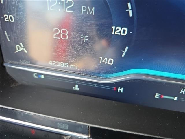 Used 2023 Chevrolet Silverado 1500 LT AWD/4WD image 25