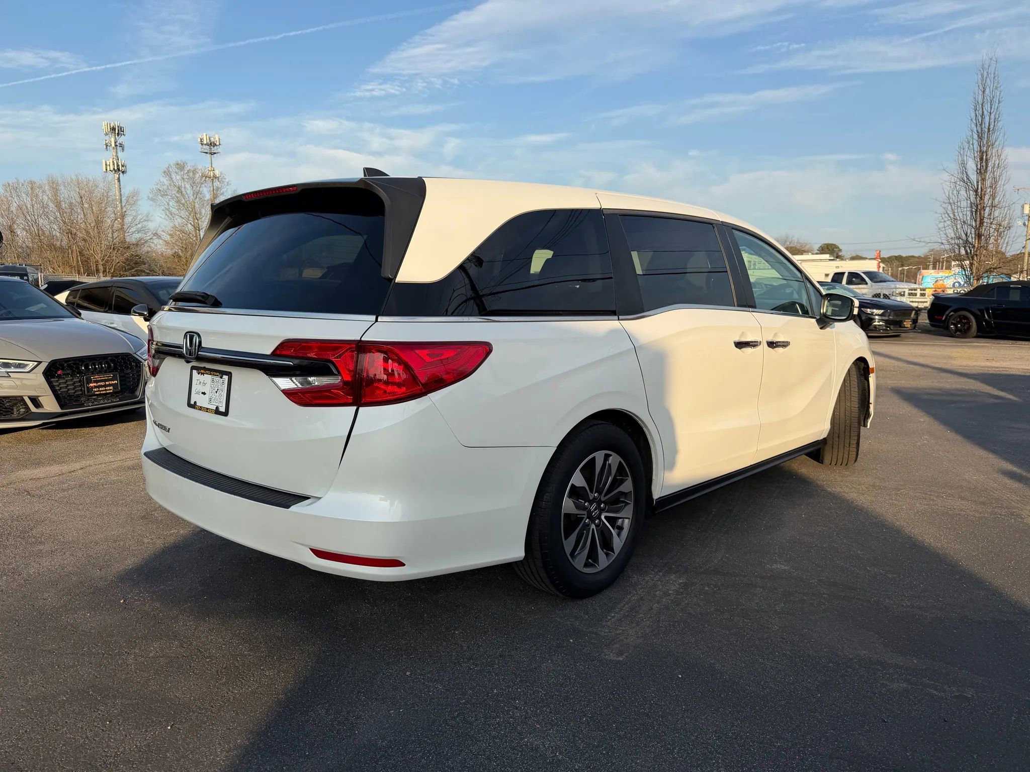 Used 2021 Honda Odyssey EX-L image 3