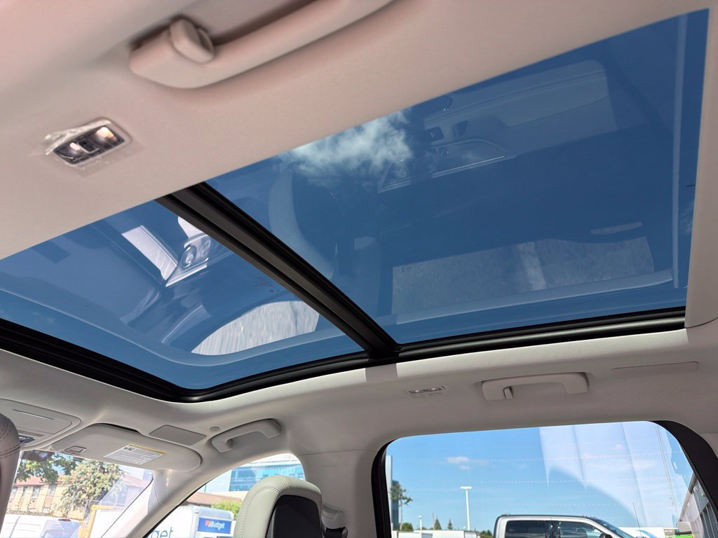 New 2026 Lincoln Nautilus Reserve AWD/4WD image 37