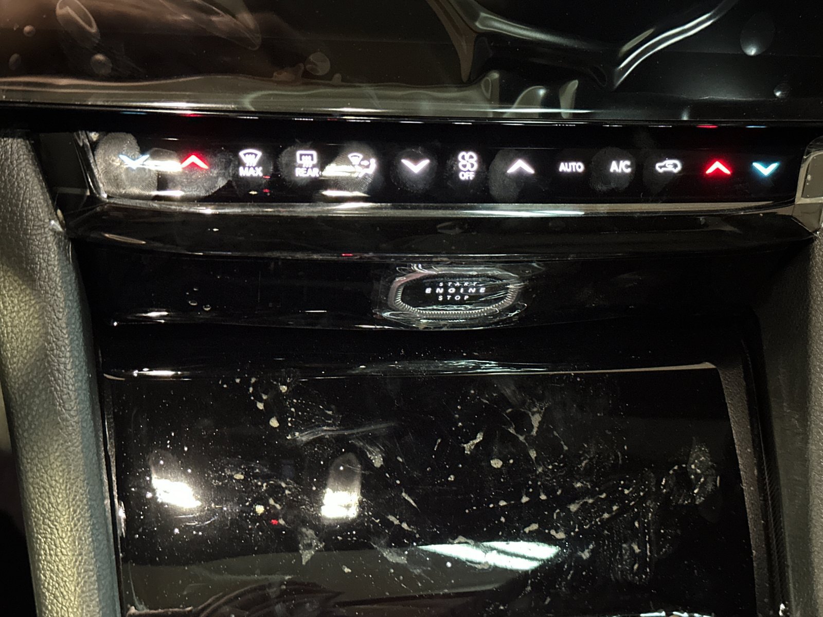 New 2026 Jeep Grand Cherokee Limited AWD/4WD image 18