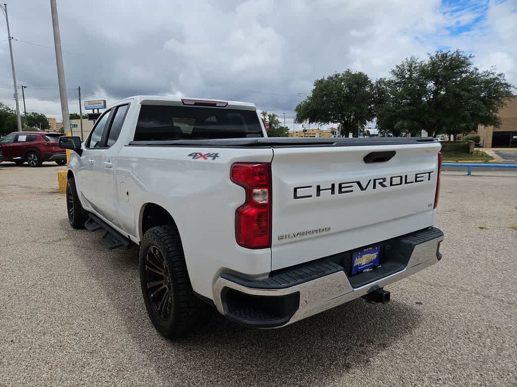 Used 2020 Chevrolet Silverado 1500 LT w/ Trailering Package AWD/4WD image 6