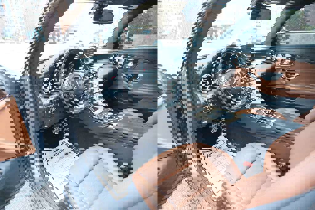 Used 2017 Mercedes-Benz C 300 Coupe w/ Premium 1 Package image 15