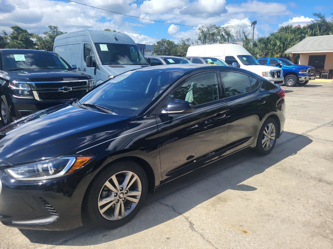 Used 2017 Hyundai Elantra SE FWD image 80