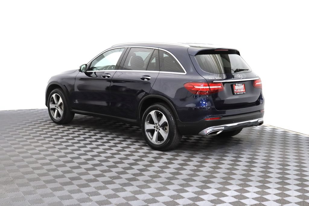 Used 2019 Mercedes-Benz GLC 300 4MATIC image 6