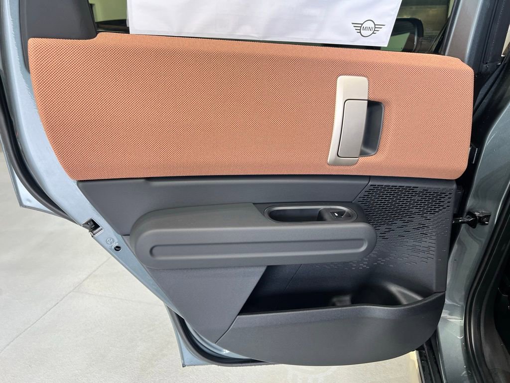 Certified 2025 MINI Cooper Countryman S image 14