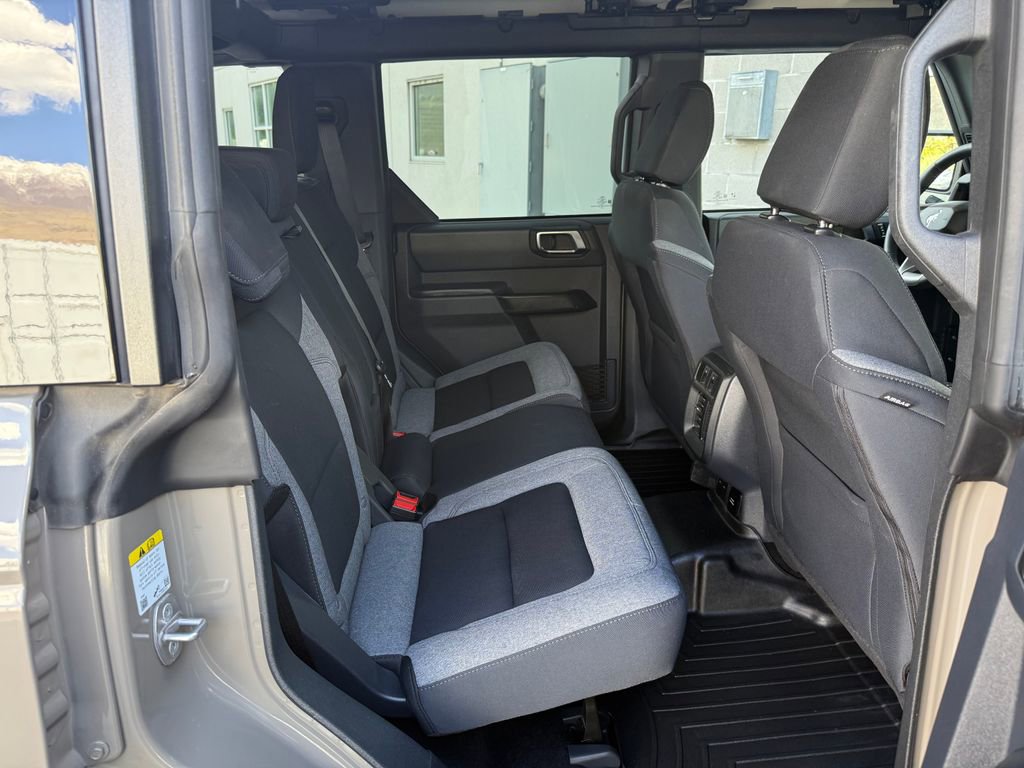 Used 2025 Ford Bronco Big Bend image 24