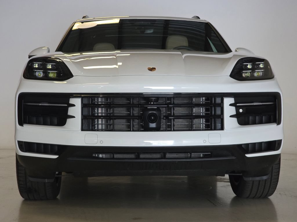 Certified 2026 Porsche Cayenne AWD/4WD image 7