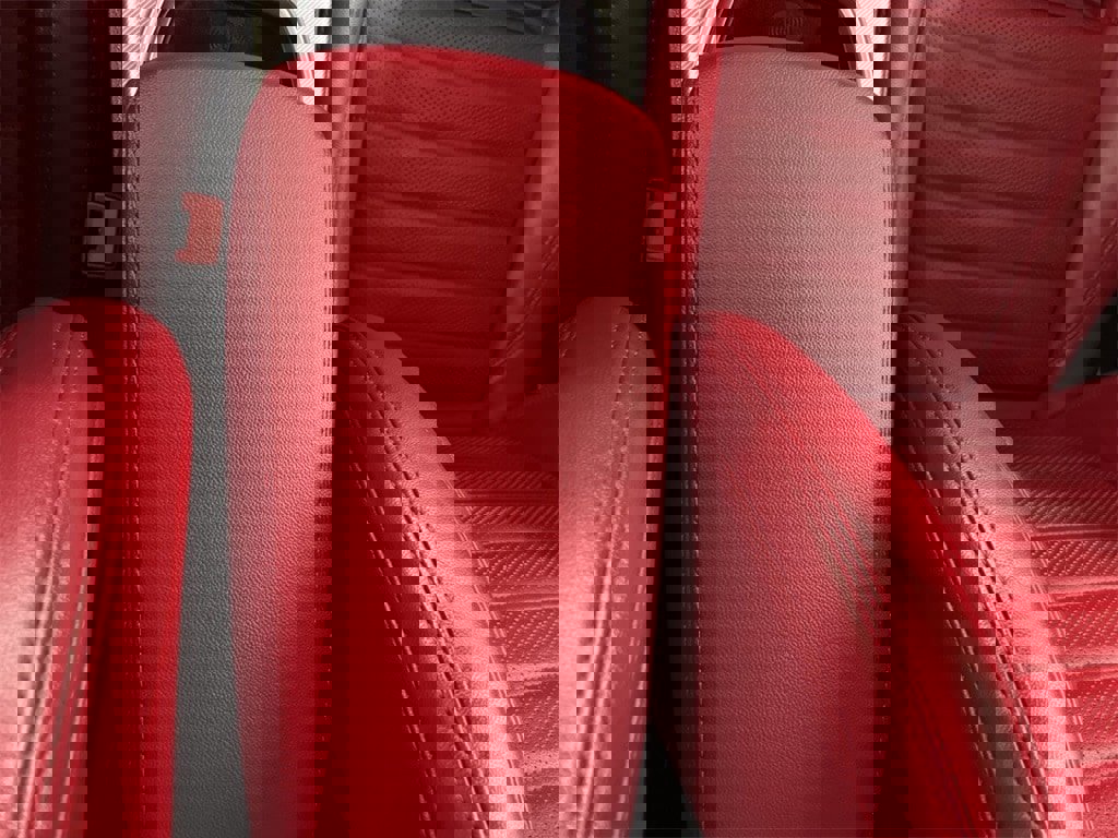 Used 2022 Alfa Romeo Stelvio Veloce image 25