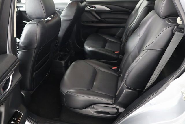 Used 2023 MAZDA CX-9 Touring image 21