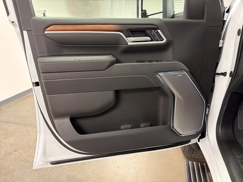 New 2026 GMC Sierra 3500 Denali w/ Denali Reserve Package AWD/4WD image 22