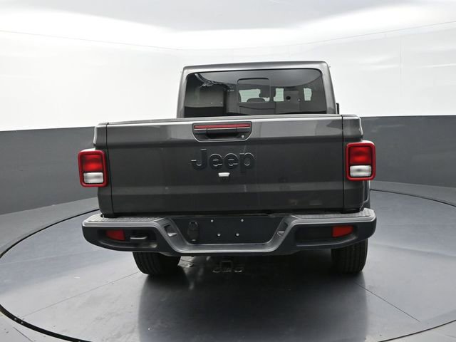 New 2025 Jeep Gladiator Sport w/ Premium Package image 9