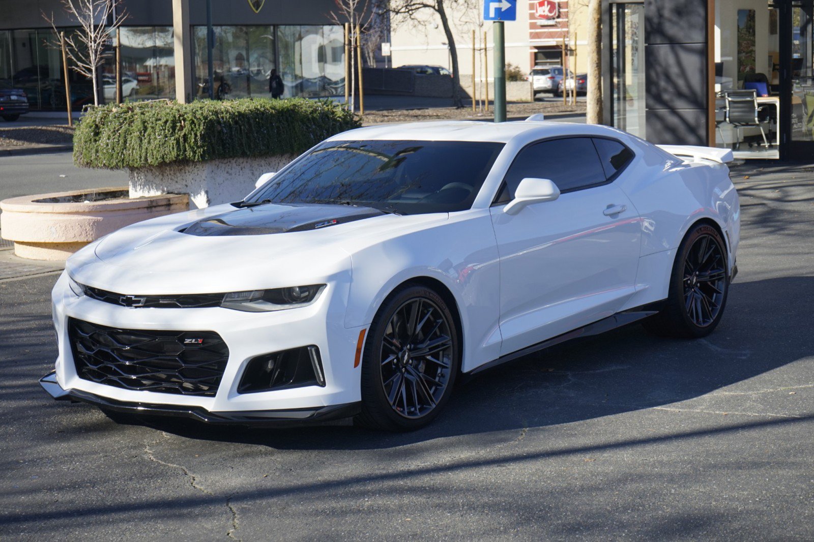 Used 2018 Chevrolet Camaro ZL1 image 3