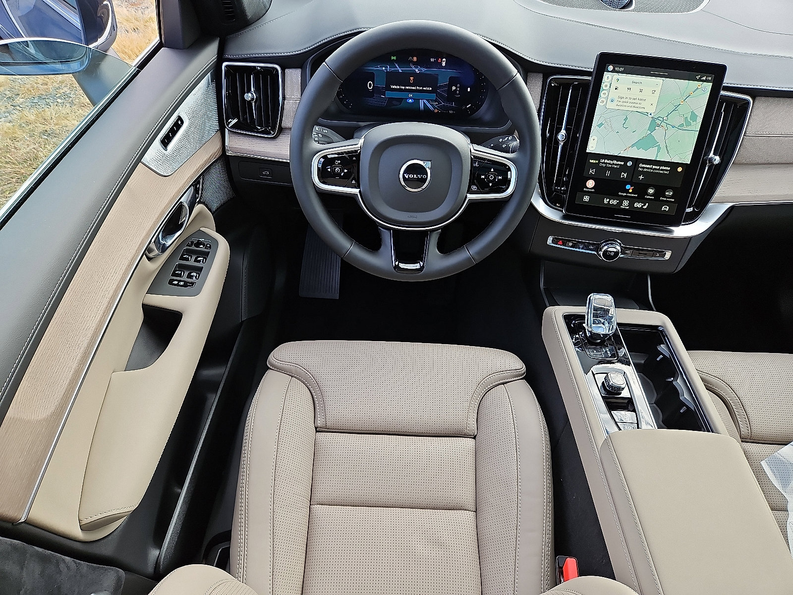 New 2026 Volvo XC90 B6 Ultra w/ Lounge Package image 9