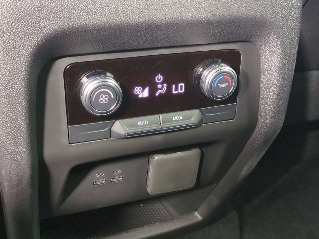 Used 2026 GMC Acadia Elevation image 18