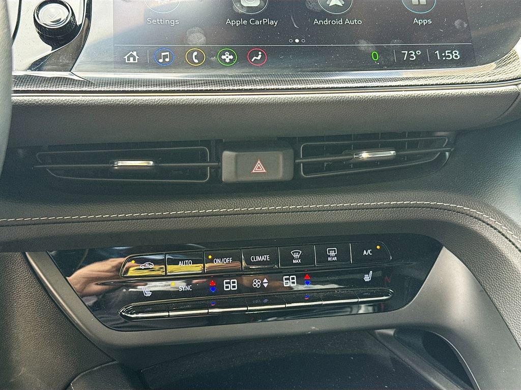 Used 2022 Buick Envision Essence w/ Sport Touring Package FWD image 16