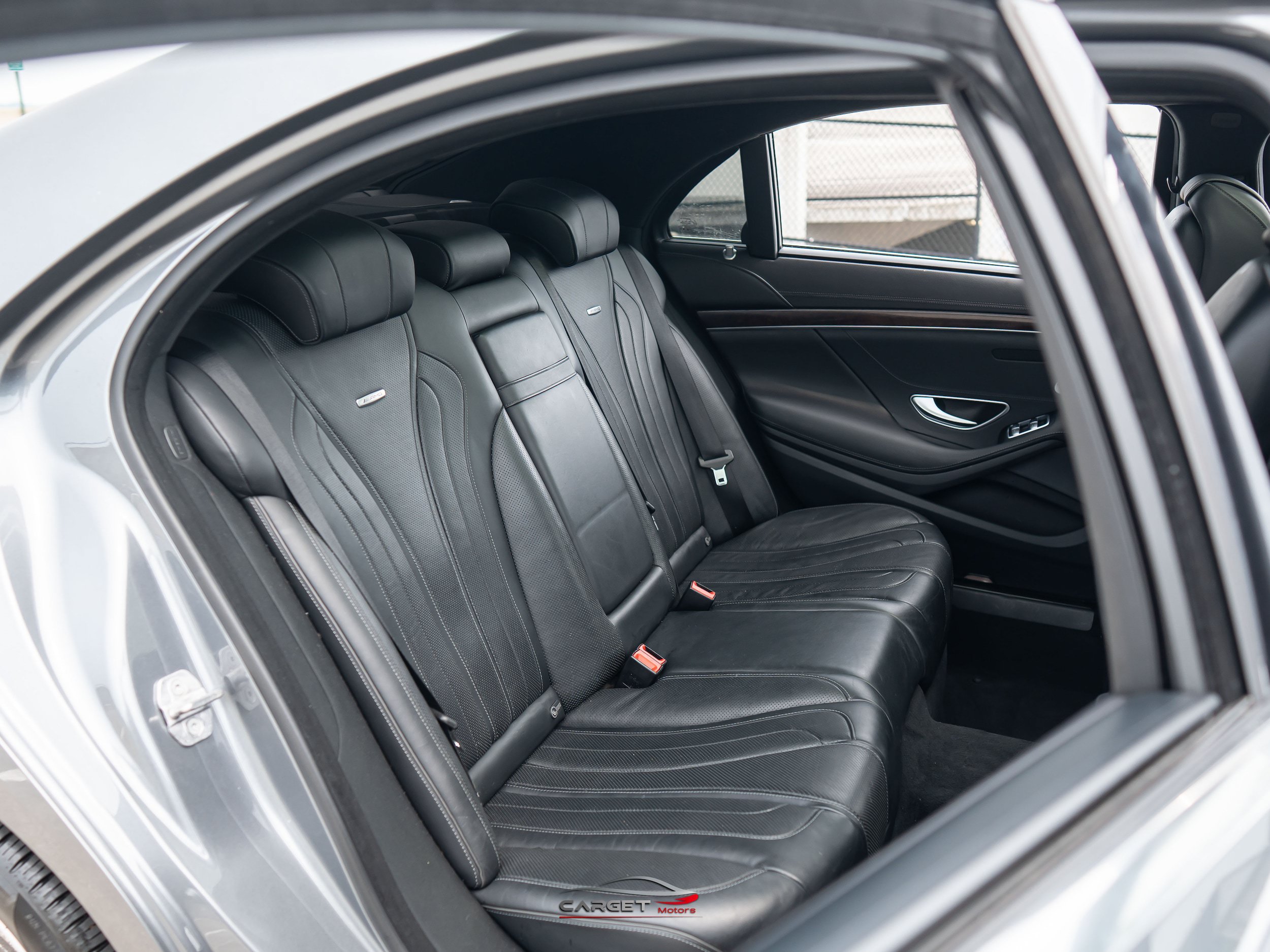 Used 2019 Mercedes-Benz S 63 AMG S 4MATIC Sedan image 18