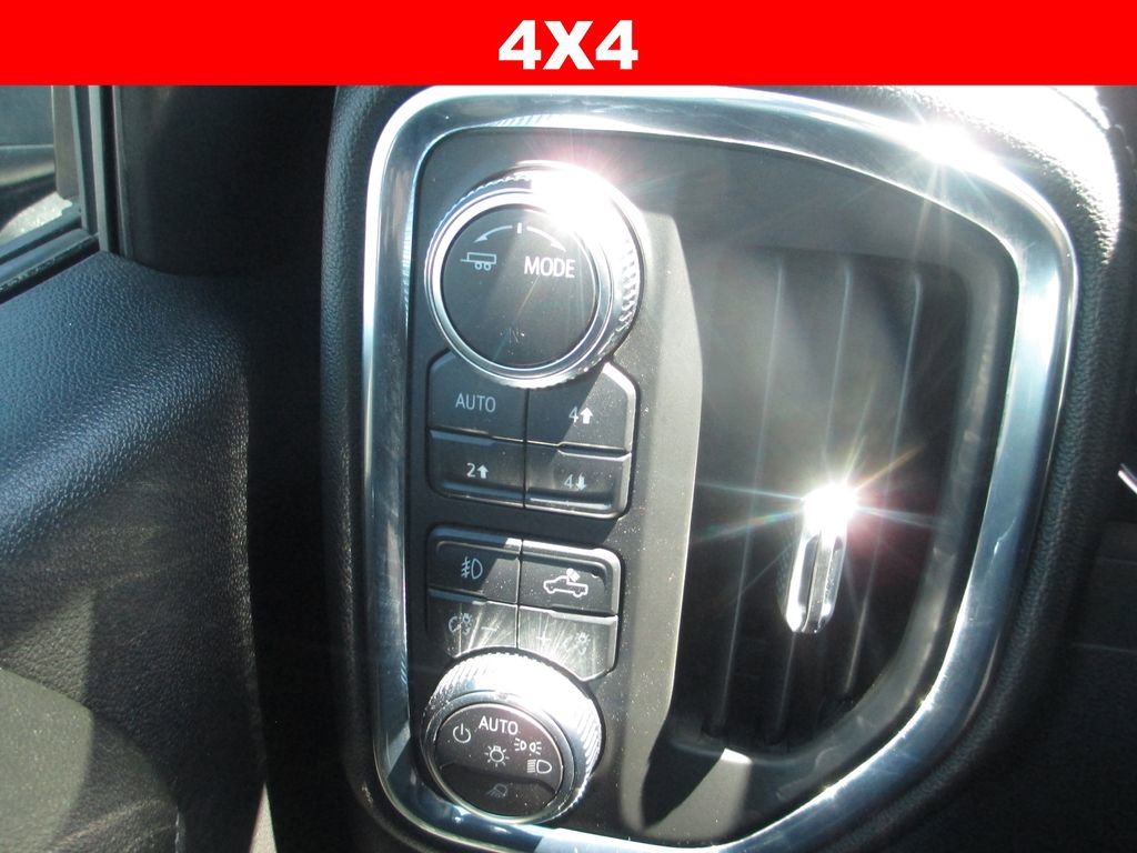 Used 2021 GMC Sierra 1500 SLT w/ SLT Premium Package AWD/4WD image 28