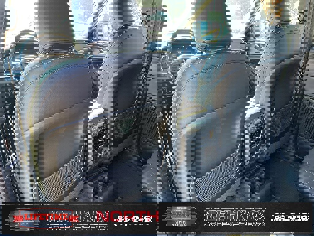 New 2025 Jeep Grand Cherokee L Altitude image 18