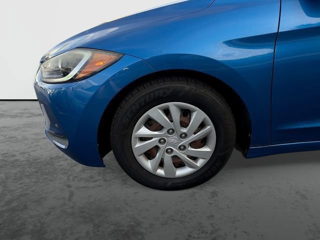 Used 2018 Hyundai Elantra SE FWD image 26