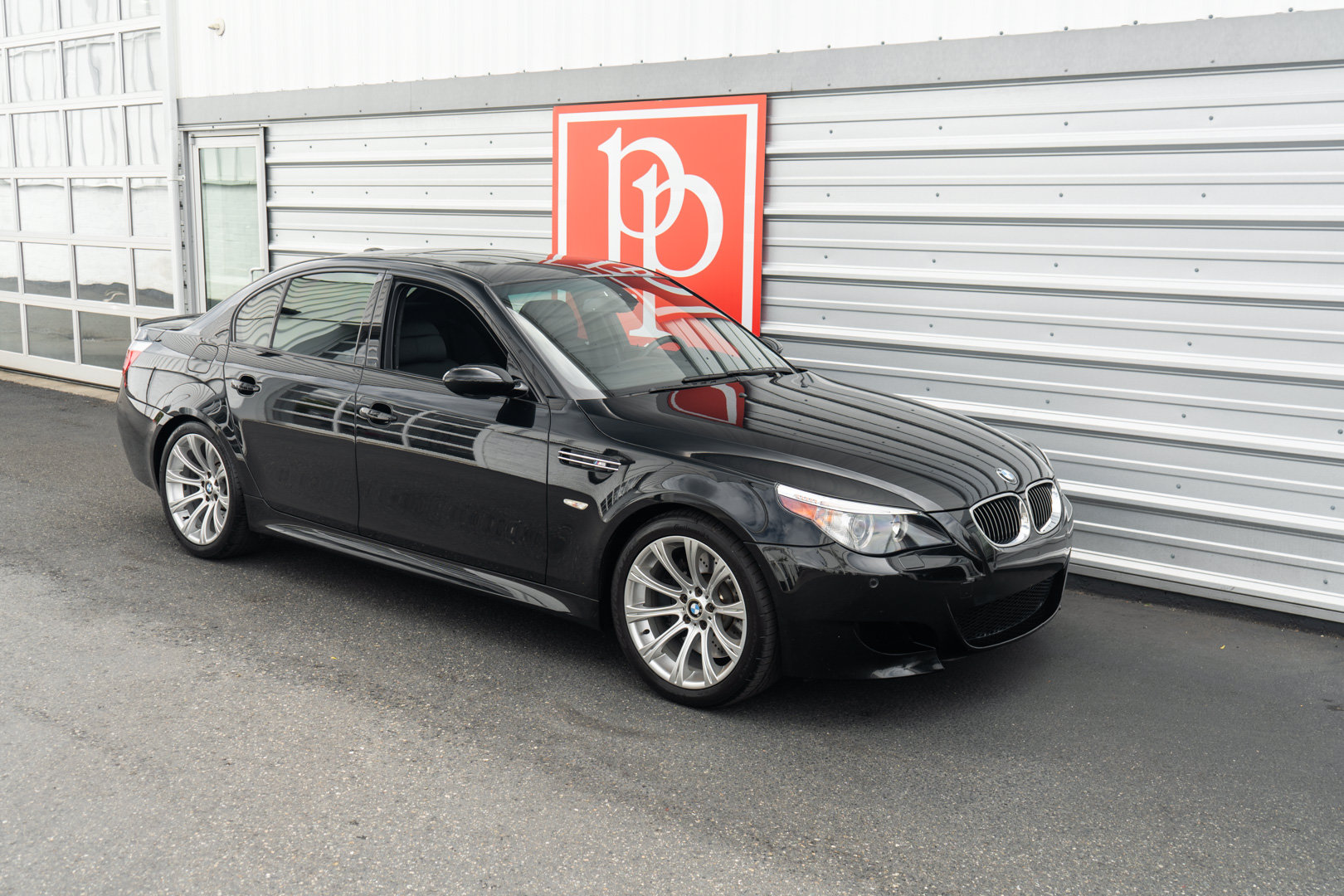 Used 2006 BMW M5 RWD image 30