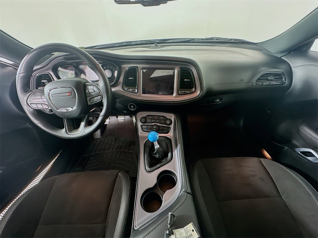 Used 2023 Dodge Challenger R/T w/ Plus Package image 10