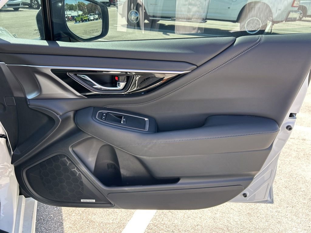 Used 2025 Subaru Legacy Limited w/ Popular Package #3 image 44