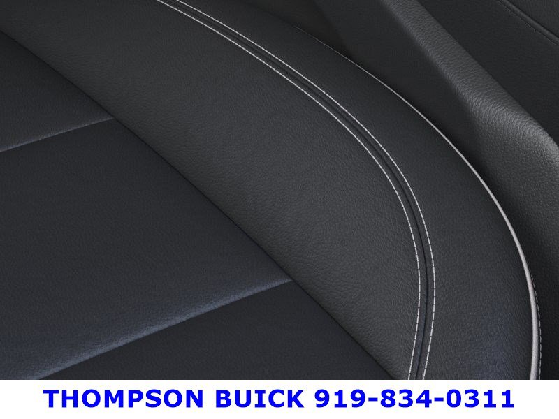 New 2025 Buick Enclave Preferred w/ Power Package image 21