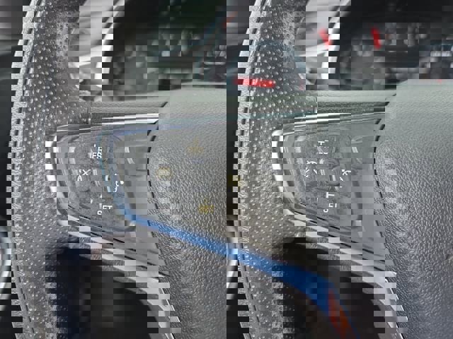 Used 2021 Chevrolet Malibu LT image 19