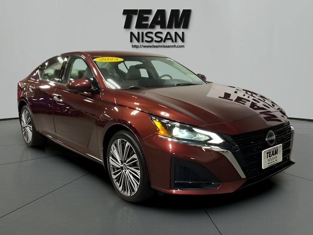 Certified 2023 Nissan Altima 2.5 SL AWD/4WD image 1