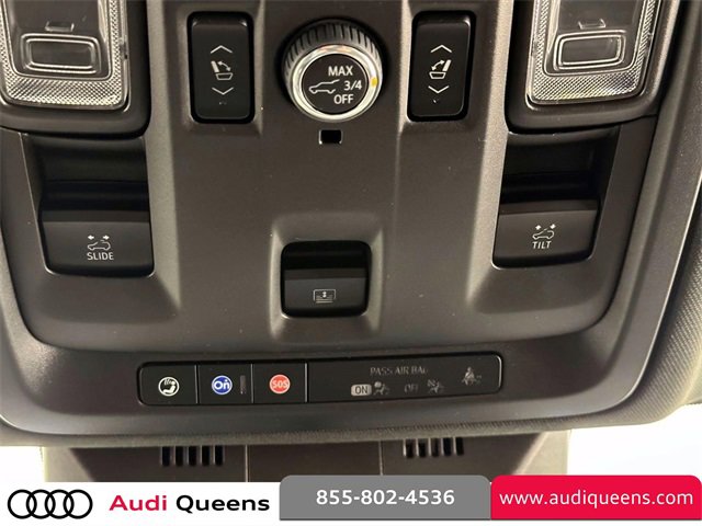 Used 2023 Cadillac Escalade ESV Sport w/ Touring Package image 38