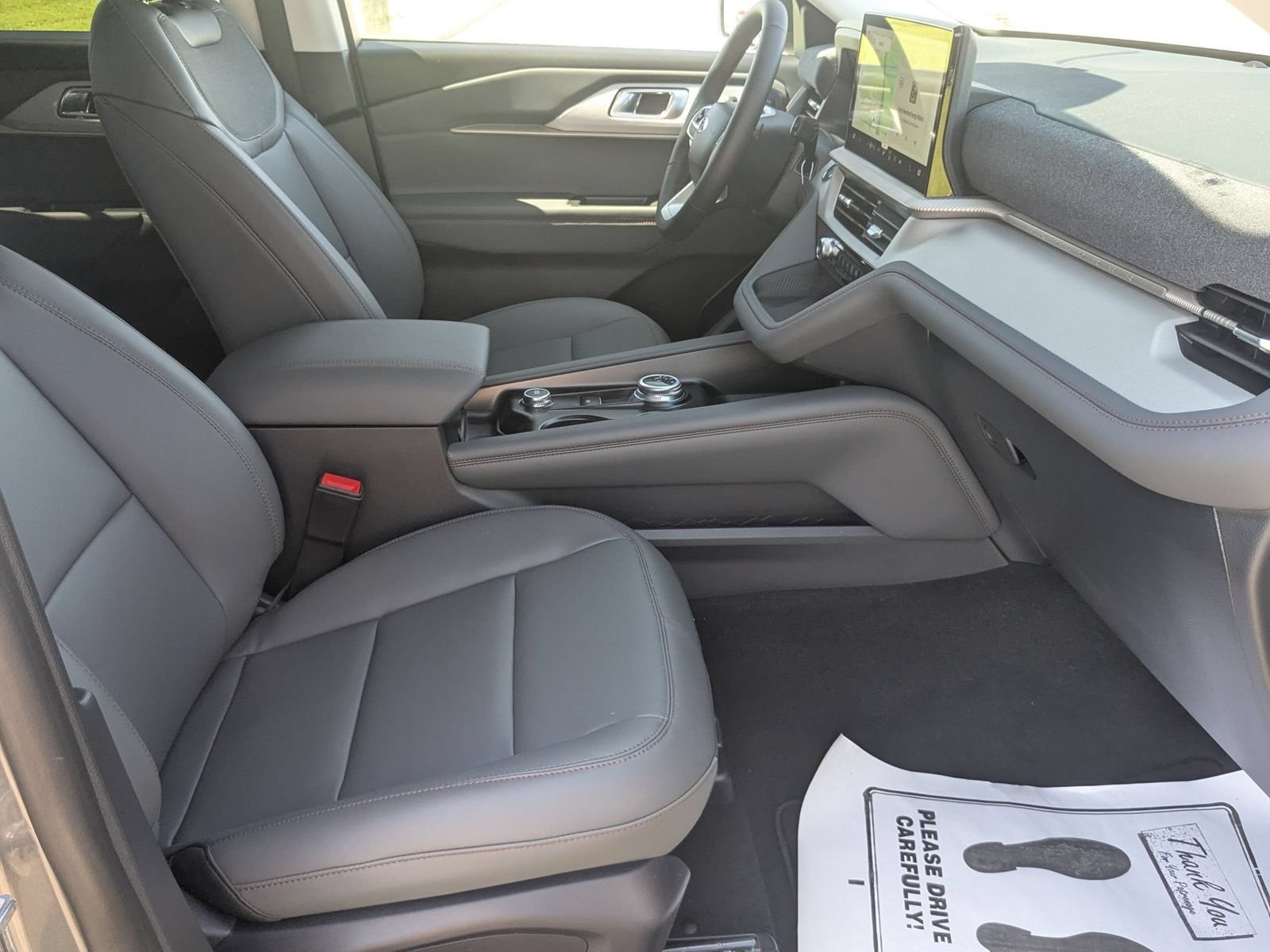 New 2026 Ford Explorer Active w/ Active Comfort Package AWD/4WD image 39