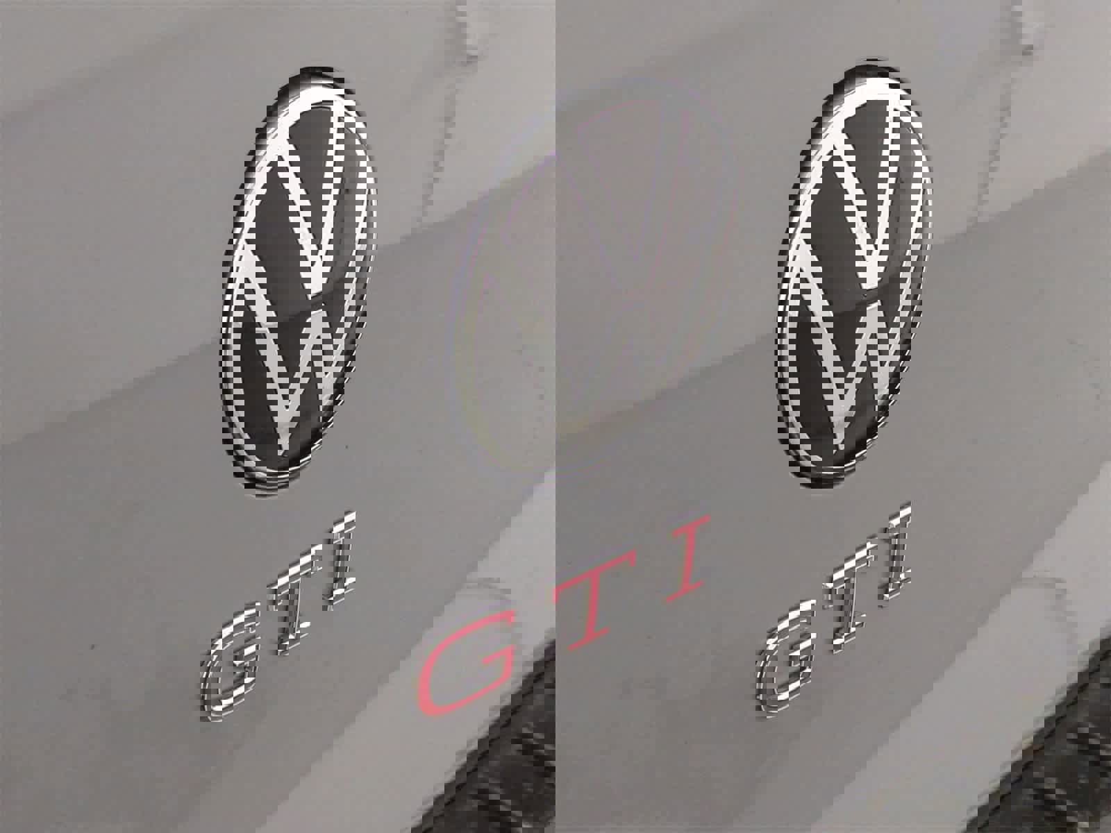 New 2025 Volkswagen GTI SE image 12