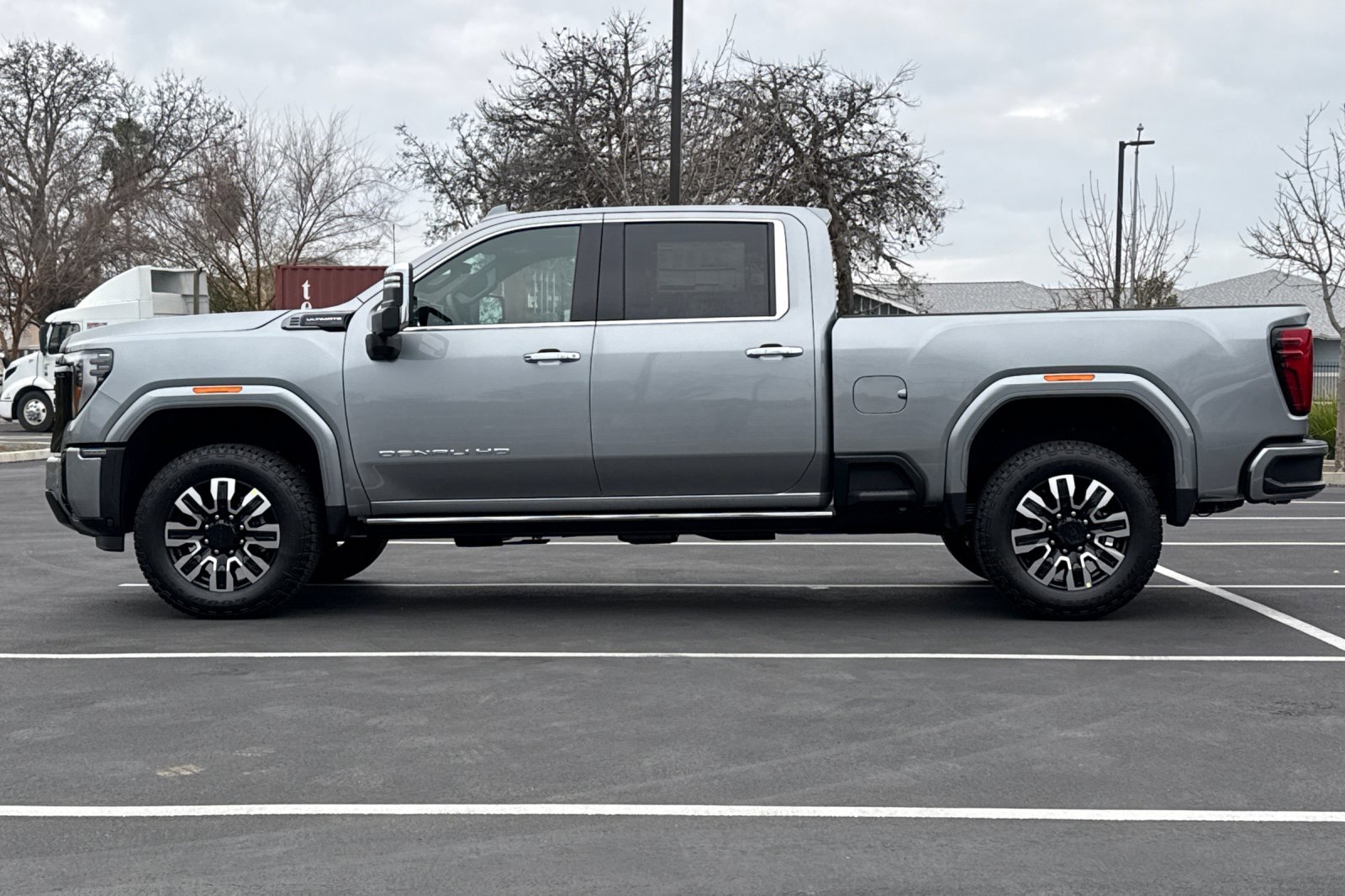 New 2026 GMC Sierra 2500 Denali Ultimate image 8