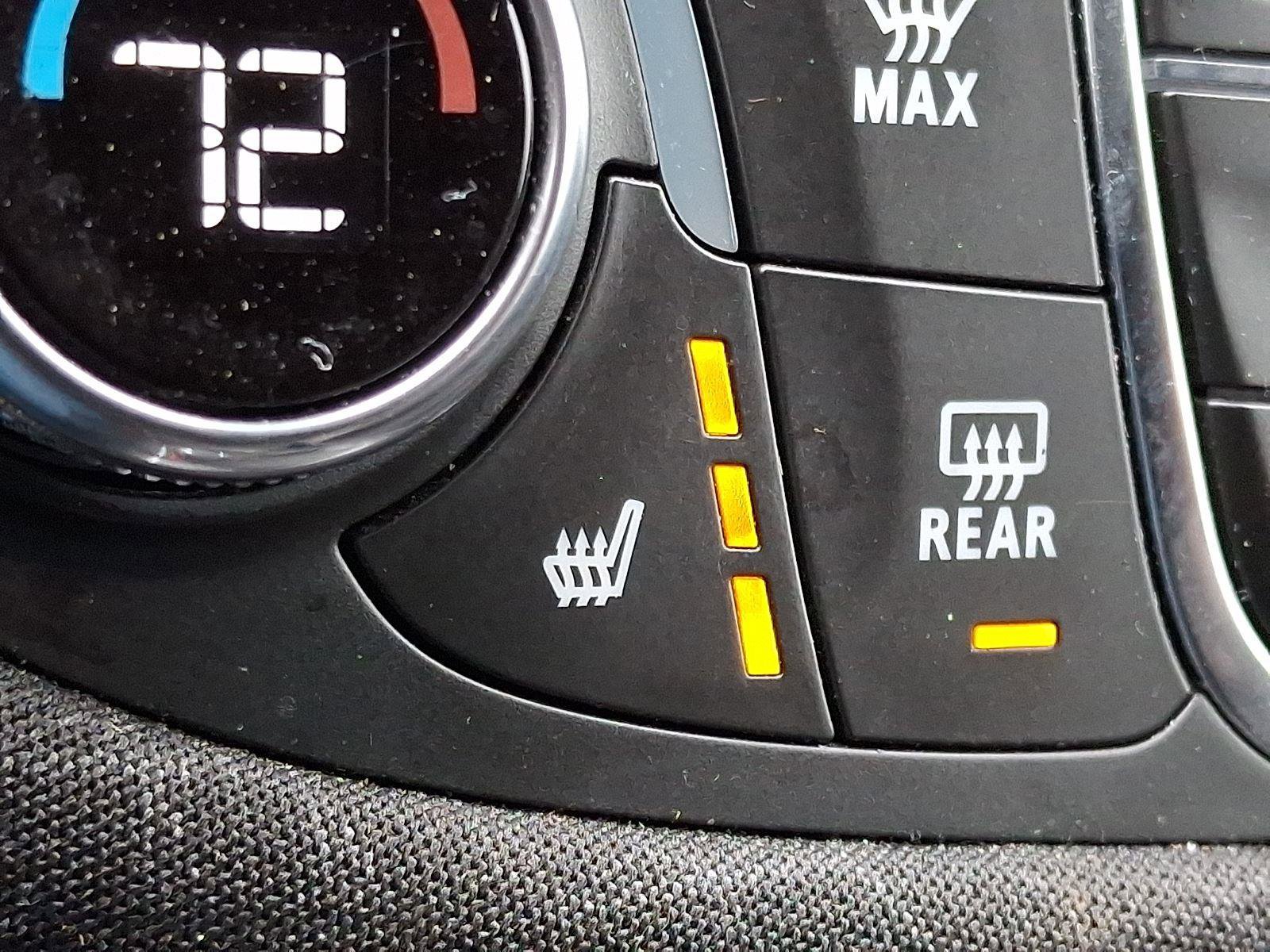 Used 2024 Chevrolet Malibu LT FWD image 24