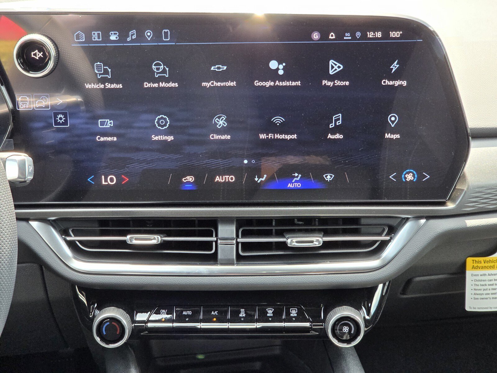 New 2026 Chevrolet Equinox EV LT w/ Midnight Package FWD image 8