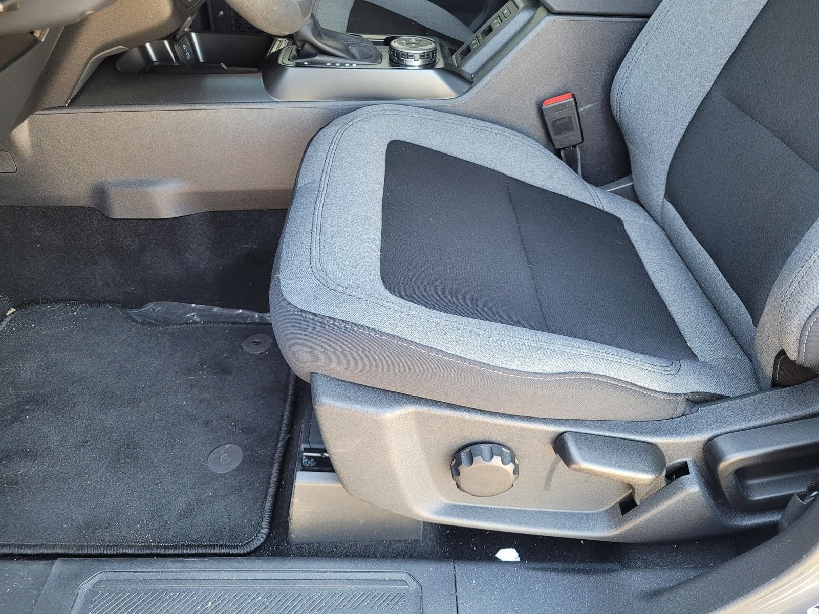 Used 2025 Ford Bronco 4-Door AWD/4WD image 22