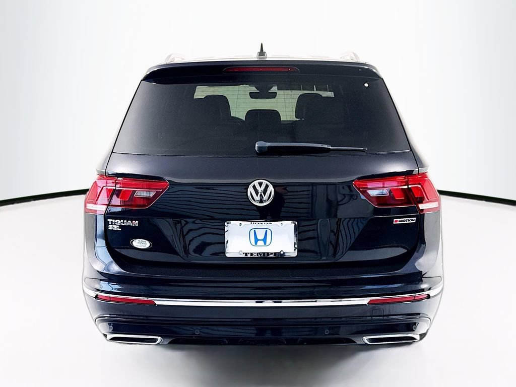Used 2019 Volkswagen Tiguan SEL Premium R-Line w/ 3rd Row Seat Package AWD/4WD image 6