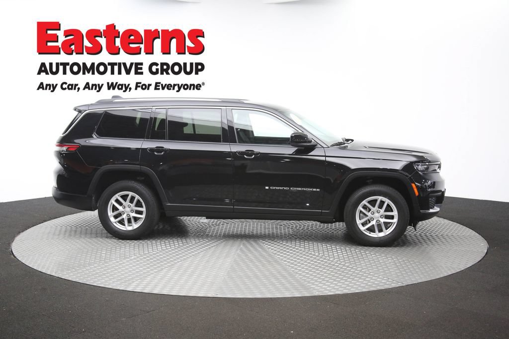 Used 2022 Jeep Grand Cherokee L Laredo w/ Luxury Tech Group I AWD/4WD image 46