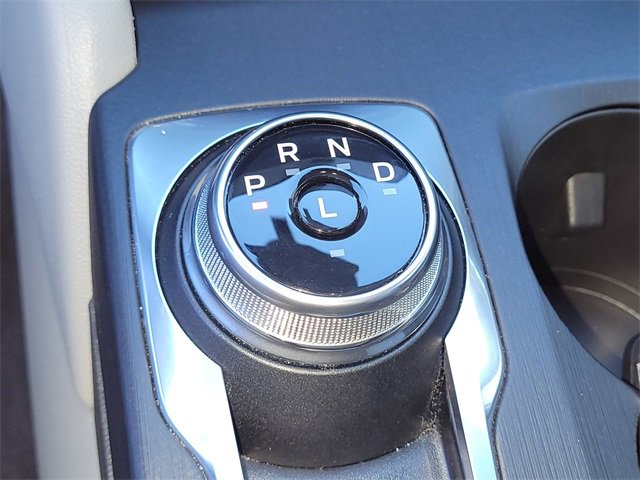 Used 2023 Ford Escape SE w/ Class II Trailer Tow Package image 23