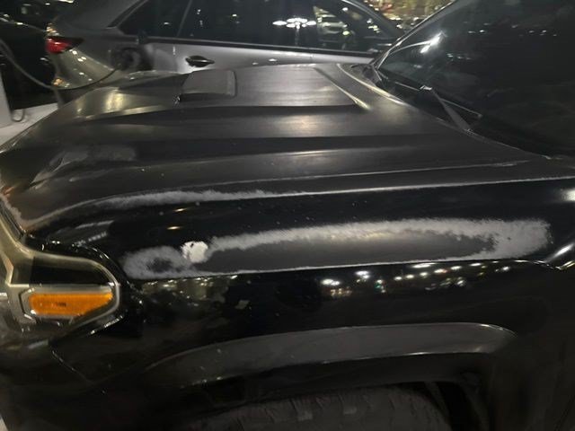 Used 2017 Toyota Tacoma TRD Sport RWD image 8