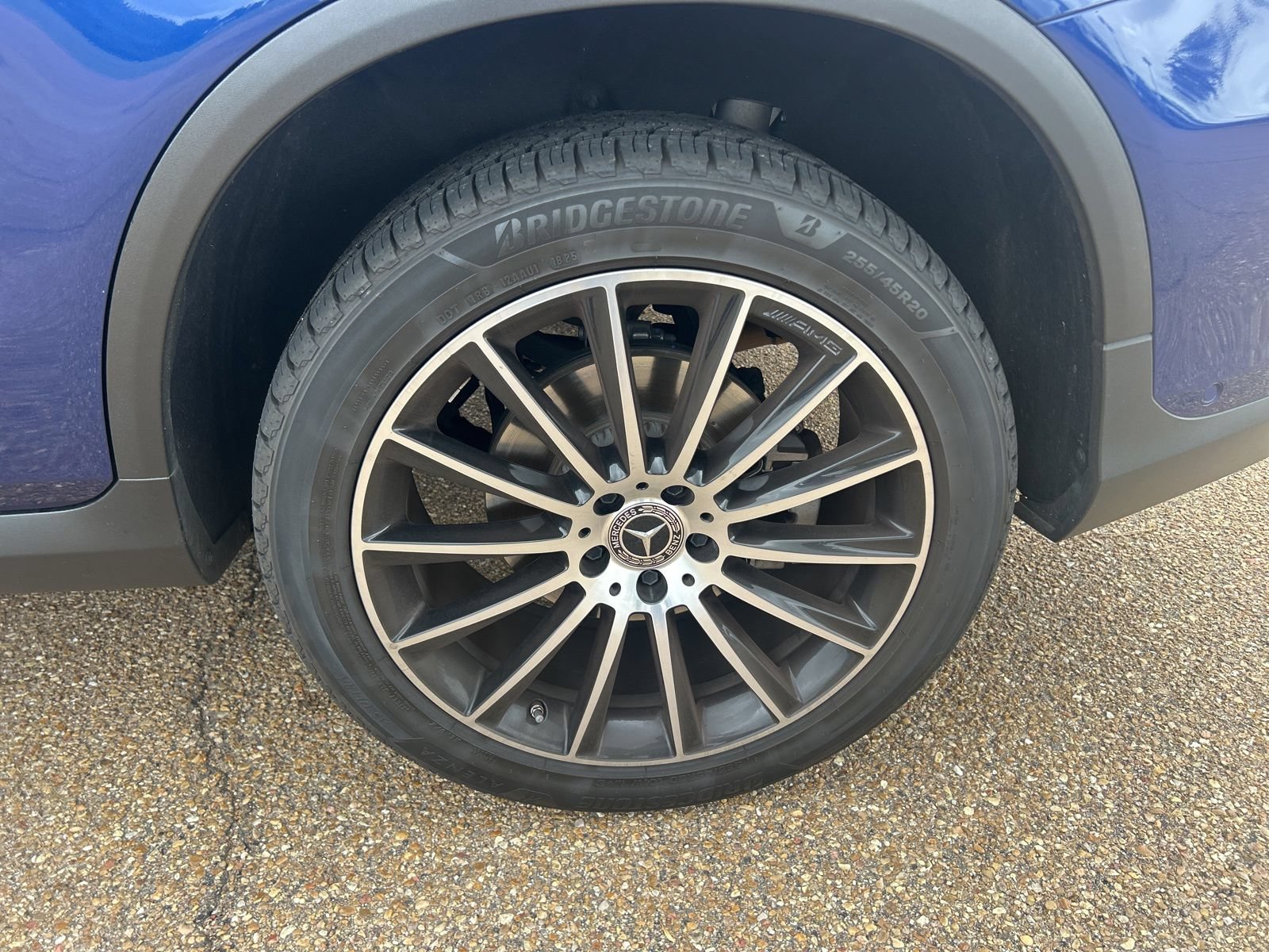 Used 2021 Mercedes-Benz GLC 300 image 27